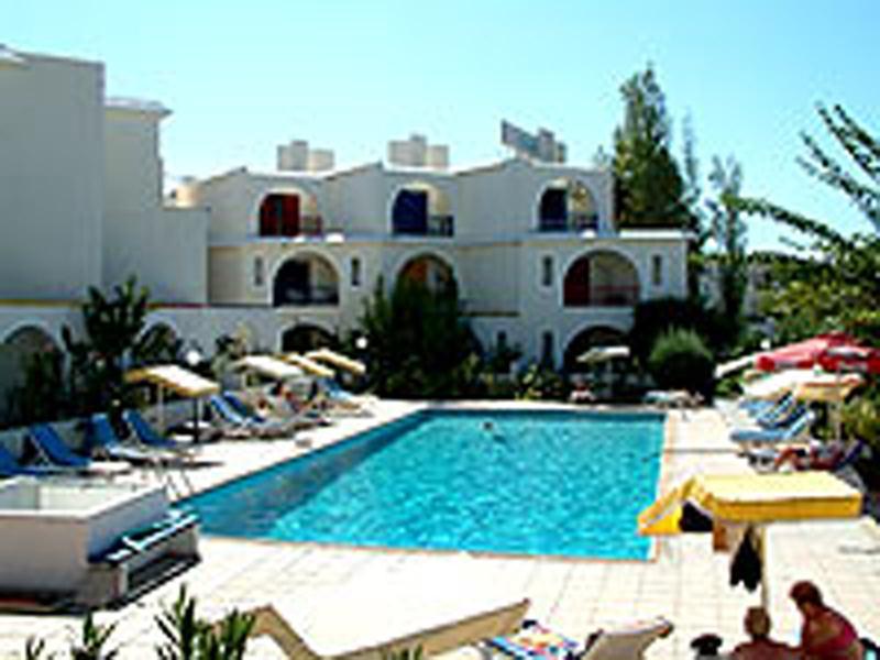 Pandream Hotel Apartments Paphos Exterior photo